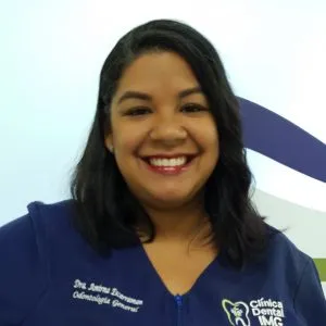 Dra. Amirna Escarraman